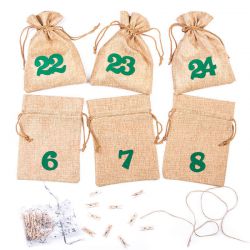 Adventní kalendář jutové sáčky 13 cm x 18 cm - hnědé světlé + zelená čísla Vánoční taška
