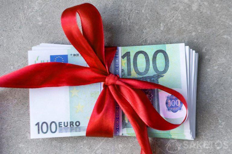 Jak esteticky zabalit peníze jako dárek?