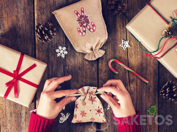 Látkové sáčky jsou perfektní odpovědí na otázku, jak pěkně zabalit dárek na svátky!