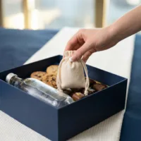 Ekologické bavlněné sáčky jako přírodní dárkové balení v krabičce.