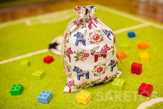 7.Ozdobný sáček do dětského pokoje na stavebnice Lego Duplo